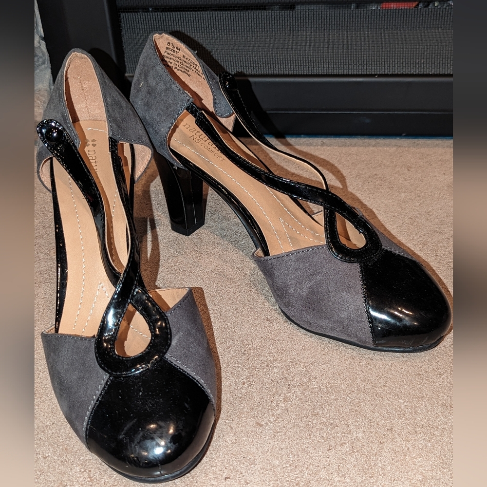 Naturalizer Bixby women's heels with criss-cross straps, size 8.5